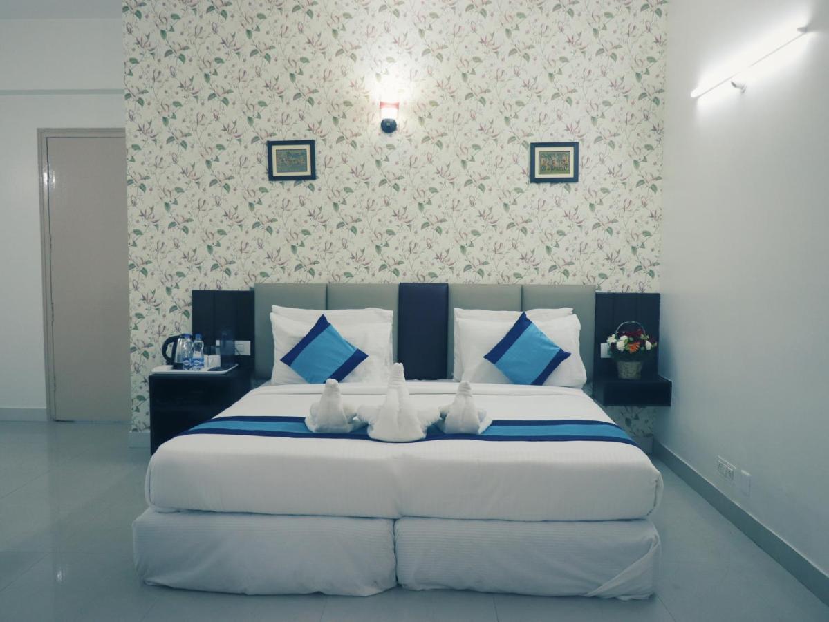 The Green Path Eco Hotel Bangalore Exterior foto